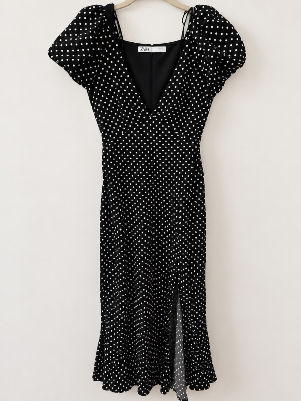 Black & White Polka Dot Puff Sleeve Midi Dress